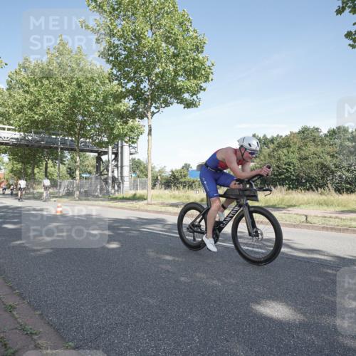 09.08.2026 - GEWOBA Citytriathlon Bremen Michael Burmester http://msf.ph/oto/9952794 09.08.2026 10:34:01 Radfahren 292, 306, 448, 474, 490, 522, 531 meine-sportfotos.de