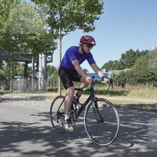 09.08.2026 - GEWOBA Citytriathlon Bremen Michael Burmester http://msf.ph/oto/9952805 09.08.2026 14:11:09 Radfahren 11, 33, 41, 50, 67, 68, 109, 113, 139, 144, 150, 331 meine-sportfotos.de