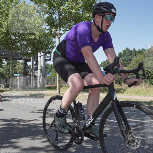 09.08.2026 - GEWOBA Citytriathlon Bremen Michael Burmester http://msf.ph/oto/9952815 09.08.2026 14:11:15 Radfahren 11, 13, 26, 33, 41, 68, 79, 84, 85, 109, 113, 117, 129, 139, 143, 144, 150 meine-sportfotos.de