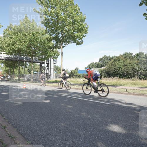 09.08.2026 - GEWOBA Citytriathlon Bremen Michael Burmester http://msf.ph/oto/9952839 09.08.2026 10:34:32 Radfahren 47, 99, 367, 386 meine-sportfotos.de