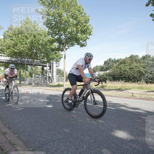 09.08.2026 - GEWOBA Citytriathlon Bremen Michael Burmester http://msf.ph/oto/9952847 09.08.2026 10:34:38 Radfahren 47, 99, 193, 367, 386, 521 meine-sportfotos.de