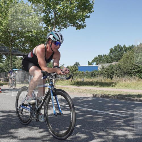 09.08.2026 - GEWOBA Citytriathlon Bremen Michael Burmester http://msf.ph/oto/9952860 09.08.2026 14:11:57 Radfahren 44, 151, 350 meine-sportfotos.de