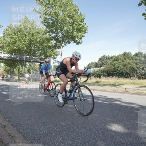 09.08.2026 - GEWOBA Citytriathlon Bremen Michael Burmester http://msf.ph/oto/9952863 09.08.2026 10:34:49 Radfahren 95, 99, 137, 193, 207, 209, 367, 399, 439, 461, 501, 521 meine-sportfotos.de