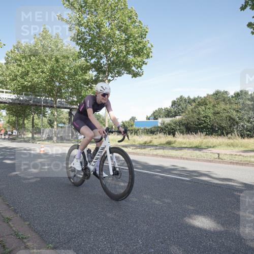 09.08.2026 - GEWOBA Citytriathlon Bremen Michael Burmester http://msf.ph/oto/9952865 09.08.2026 10:34:51 Radfahren 95, 99, 137, 193, 207, 209, 367, 399, 439, 461, 501, 514, 521 meine-sportfotos.de