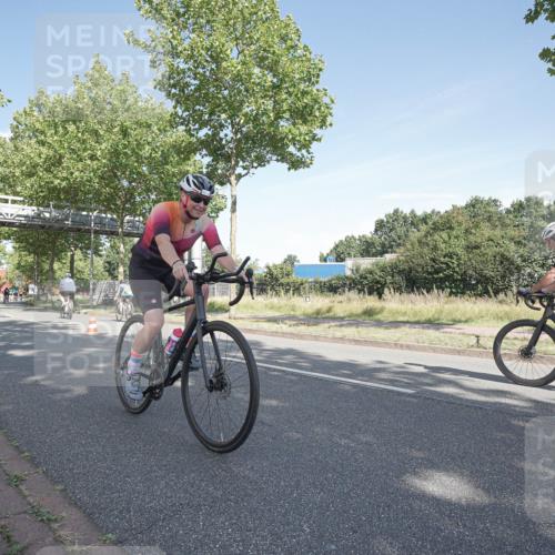 09.08.2026 - GEWOBA Citytriathlon Bremen Michael Burmester http://msf.ph/oto/9952884 09.08.2026 10:35:01 Radfahren 95, 137, 207, 439, 461, 501, 513, 514, 527 meine-sportfotos.de