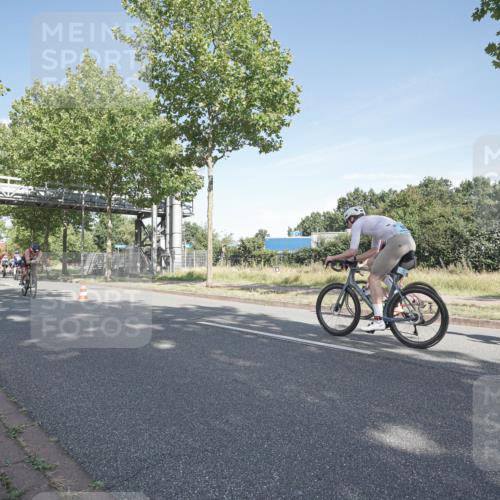 09.08.2026 - GEWOBA Citytriathlon Bremen Michael Burmester http://msf.ph/oto/9952908 09.08.2026 10:35:13 Radfahren 27, 129, 143, 169, 195, 326, 436, 440, 446, 467, 473, 476, 487, 513, 527 meine-sportfotos.de