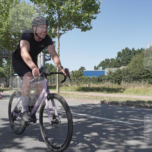 09.08.2026 - GEWOBA Citytriathlon Bremen Michael Burmester http://msf.ph/oto/9952909 09.08.2026 14:12:46 Radfahren 22, 134, 148, 159, 294 meine-sportfotos.de