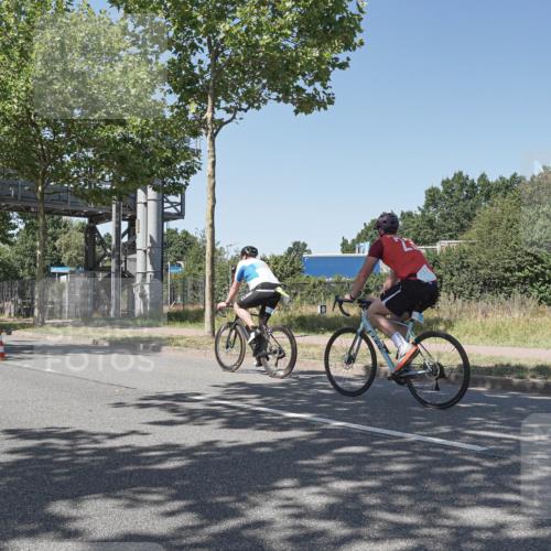 09.08.2026 - GEWOBA Citytriathlon Bremen Michael Burmester http://msf.ph/oto/9952913 09.08.2026 14:12:47 Radfahren 22, 24, 134, 148, 159, 294 meine-sportfotos.de