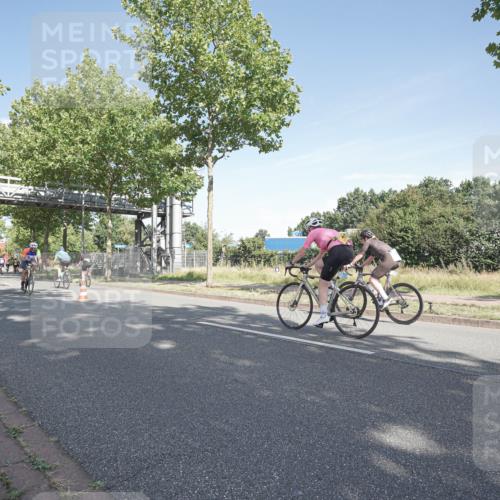 09.08.2026 - GEWOBA Citytriathlon Bremen Michael Burmester http://msf.ph/oto/9952916 09.08.2026 10:35:15 Radfahren 3, 27, 129, 143, 169, 195, 243, 326, 436, 440, 446, 467, 473, 476, 487, 527 meine-sportfotos.de