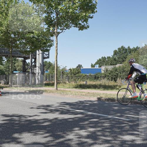 09.08.2026 - GEWOBA Citytriathlon Bremen Michael Burmester http://msf.ph/oto/9952923 09.08.2026 14:12:52 Radfahren 21, 24, 83, 134, 148, 159, 294 meine-sportfotos.de