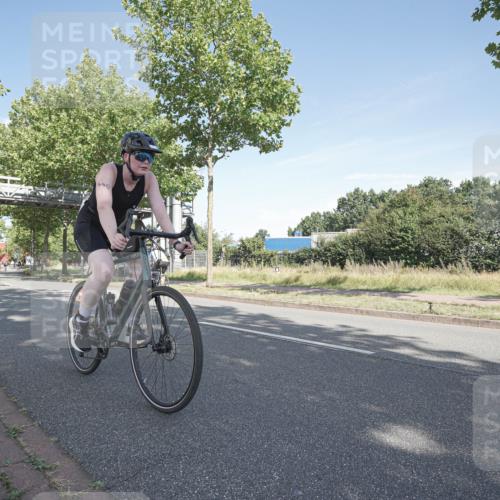 09.08.2026 - GEWOBA Citytriathlon Bremen Michael Burmester http://msf.ph/oto/9952934 09.08.2026 10:35:22 Radfahren 3, 27, 87, 129, 143, 169, 175, 189, 195, 243, 326, 361, 436, 440, 446, 467, 473, 476, 487 meine-sportfotos.de