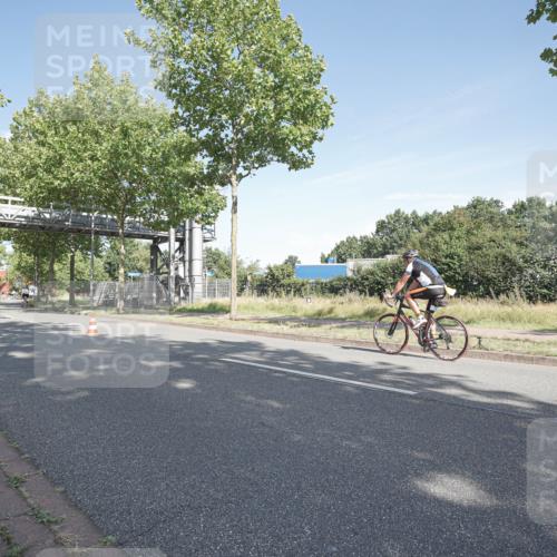 09.08.2026 - GEWOBA Citytriathlon Bremen Michael Burmester http://msf.ph/oto/9952938 09.08.2026 10:35:25 Radfahren 3, 15, 27, 57, 87, 129, 169, 175, 189, 195, 243, 326, 361, 436, 440, 467, 473, 476, 487, 504 meine-sportfotos.de