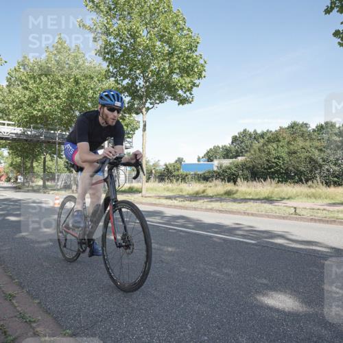 09.08.2026 - GEWOBA Citytriathlon Bremen Michael Burmester http://msf.ph/oto/9952956 09.08.2026 10:35:38 Radfahren 15, 37, 43, 57, 87, 119, 141, 175, 181, 189, 217, 361, 423, 504, 509 meine-sportfotos.de