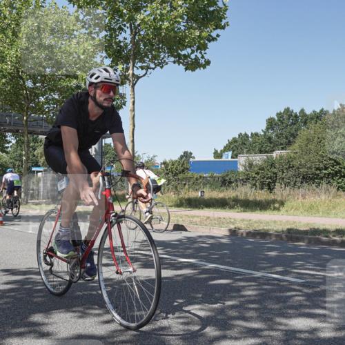 09.08.2026 - GEWOBA Citytriathlon Bremen Michael Burmester http://msf.ph/oto/9952959 09.08.2026 14:13:13 Radfahren 2, 38, 54, 82, 279, 304 meine-sportfotos.de