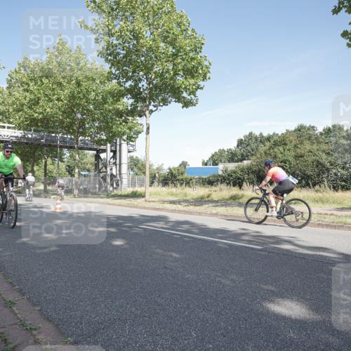 09.08.2026 - GEWOBA Citytriathlon Bremen Michael Burmester http://msf.ph/oto/9952980 09.08.2026 10:35:50 Radfahren 17, 29, 37, 43, 89, 107, 109, 119, 123, 141, 151, 167, 181, 201, 217, 241, 423, 462, 471, 494, 509 meine-sportfotos.de