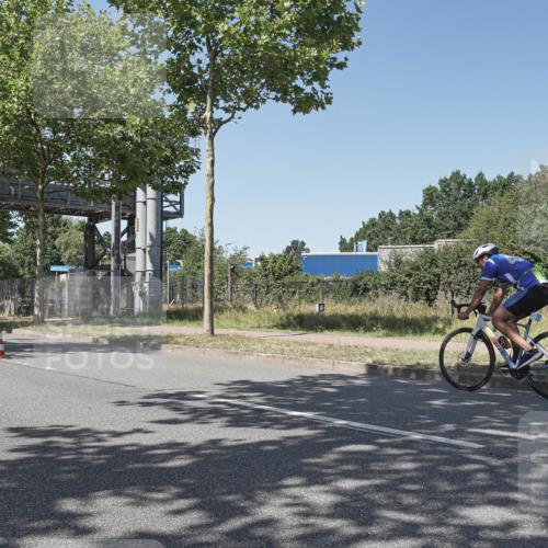 09.08.2026 - GEWOBA Citytriathlon Bremen Michael Burmester http://msf.ph/oto/9953003 09.08.2026 14:13:48 Radfahren 12, 17, 47, 95, 98, 115, 126, 130, 152, 179, 180, 346 meine-sportfotos.de