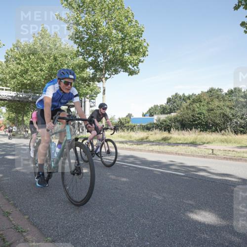 09.08.2026 - GEWOBA Citytriathlon Bremen Michael Burmester http://msf.ph/oto/9953006 09.08.2026 10:36:02 Radfahren 89, 109, 123, 151, 153, 167, 187, 241, 390, 444, 462, 466, 471, 480, 494 meine-sportfotos.de