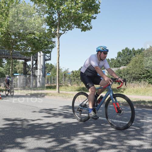 09.08.2026 - GEWOBA Citytriathlon Bremen Michael Burmester http://msf.ph/oto/9953011 09.08.2026 14:13:51 Radfahren 12, 47, 95, 98, 126, 130, 152, 179 meine-sportfotos.de