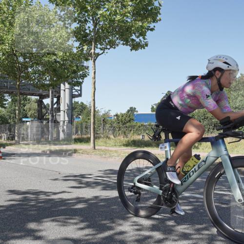 09.08.2026 - GEWOBA Citytriathlon Bremen Michael Burmester http://msf.ph/oto/9953029 09.08.2026 14:14:15 Radfahren 6, 69, 90, 146, 186, 295 meine-sportfotos.de