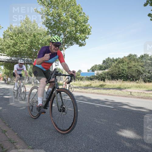 09.08.2026 - GEWOBA Citytriathlon Bremen Michael Burmester http://msf.ph/oto/9953044 09.08.2026 10:36:24 Radfahren 21, 23, 135, 139, 163, 179, 211, 233, 460, 530 meine-sportfotos.de