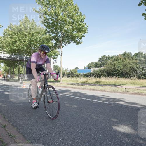 09.08.2026 - GEWOBA Citytriathlon Bremen Michael Burmester http://msf.ph/oto/9953064 09.08.2026 10:36:39 Radfahren 19, 41, 67, 93, 135, 157, 163, 191, 211, 223, 225, 281, 349, 426 meine-sportfotos.de