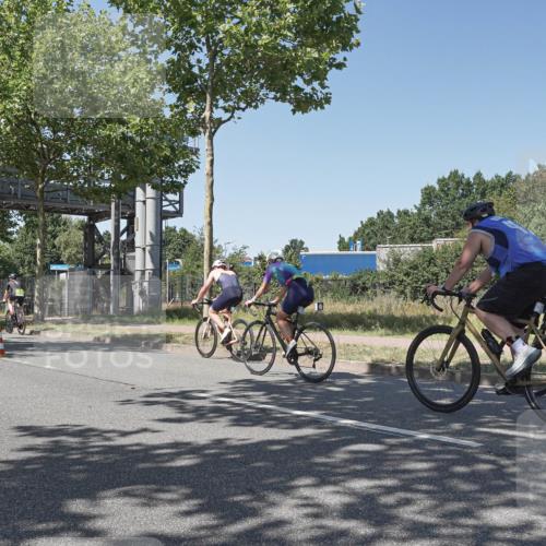 09.08.2026 - GEWOBA Citytriathlon Bremen Michael Burmester http://msf.ph/oto/9953113 09.08.2026 14:15:36 Radfahren 7, 10, 80, 122, 218, 257, 260, 263, 285, 302, 349, 354, 433 meine-sportfotos.de