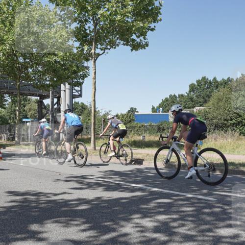 09.08.2026 - GEWOBA Citytriathlon Bremen Michael Burmester http://msf.ph/oto/9953115 09.08.2026 14:15:36 Radfahren 7, 10, 80, 122, 218, 257, 260, 263, 285, 302, 349, 354, 433 meine-sportfotos.de