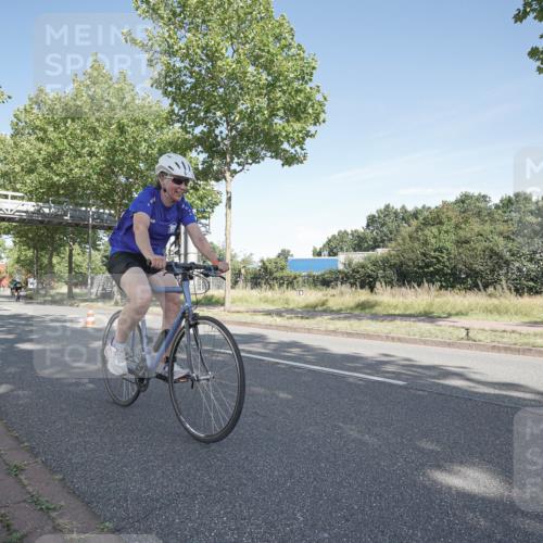 09.08.2026 - GEWOBA Citytriathlon Bremen Michael Burmester http://msf.ph/oto/9953116 09.08.2026 10:37:22 Radfahren 53, 61, 113, 287, 451, 459 meine-sportfotos.de