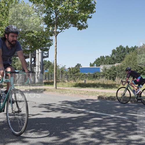 09.08.2026 - GEWOBA Citytriathlon Bremen Michael Burmester http://msf.ph/oto/9953125 09.08.2026 14:15:40 Radfahren 7, 122, 218, 257, 260, 263, 285, 302, 349, 354, 433 meine-sportfotos.de
