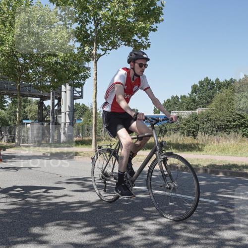 09.08.2026 - GEWOBA Citytriathlon Bremen Michael Burmester http://msf.ph/oto/9953151 09.08.2026 14:15:58 Radfahren 14, 37, 43, 89, 133, 163, 172, 182, 232, 291, 308, 329 meine-sportfotos.de