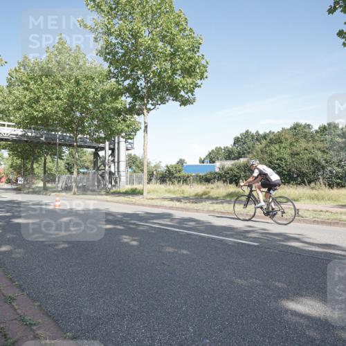 09.08.2026 - GEWOBA Citytriathlon Bremen Michael Burmester http://msf.ph/oto/9953152 09.08.2026 10:38:08 Radfahren 35, 75, 117, 149, 229, 310, 488 meine-sportfotos.de