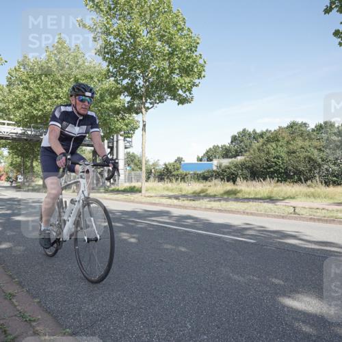 09.08.2026 - GEWOBA Citytriathlon Bremen Michael Burmester http://msf.ph/oto/9953156 09.08.2026 10:38:15 Radfahren 35, 49, 75, 117, 149, 171, 310, 409, 488 meine-sportfotos.de