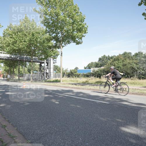 09.08.2026 - GEWOBA Citytriathlon Bremen Michael Burmester http://msf.ph/oto/9953174 09.08.2026 10:38:34 Radfahren 127, 183, 409, 424, 425, 435 meine-sportfotos.de