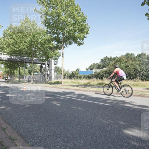 09.08.2026 - GEWOBA Citytriathlon Bremen Michael Burmester http://msf.ph/oto/9953180 09.08.2026 10:38:39 Radfahren 424, 425, 435, 512 meine-sportfotos.de