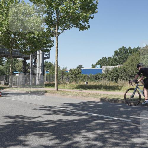 09.08.2026 - GEWOBA Citytriathlon Bremen Michael Burmester http://msf.ph/oto/9953183 09.08.2026 14:16:25 Radfahren 20, 58, 132, 203, 217, 220, 271, 284, 345, 351 meine-sportfotos.de