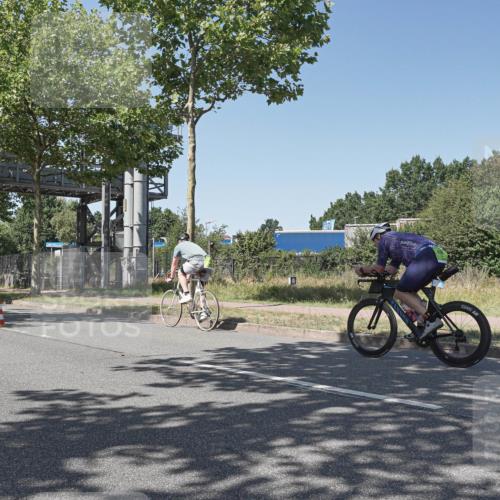 09.08.2026 - GEWOBA Citytriathlon Bremen Michael Burmester http://msf.ph/oto/9953204 09.08.2026 14:16:37 Radfahren 58, 132, 192, 203, 240, 271, 284, 325, 360 meine-sportfotos.de