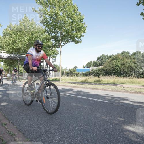 09.08.2026 - GEWOBA Citytriathlon Bremen Michael Burmester http://msf.ph/oto/9953224 09.08.2026 10:39:38 Radfahren 9, 227, 245, 469, 499 meine-sportfotos.de