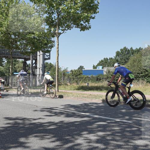09.08.2026 - GEWOBA Citytriathlon Bremen Michael Burmester http://msf.ph/oto/9953235 09.08.2026 14:16:56 Radfahren 106, 236, 286, 334, 339 meine-sportfotos.de
