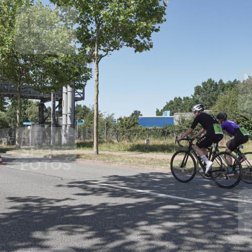 09.08.2026 - GEWOBA Citytriathlon Bremen Michael Burmester http://msf.ph/oto/9953237 09.08.2026 14:16:57 Radfahren 106, 236, 286, 334, 339 meine-sportfotos.de