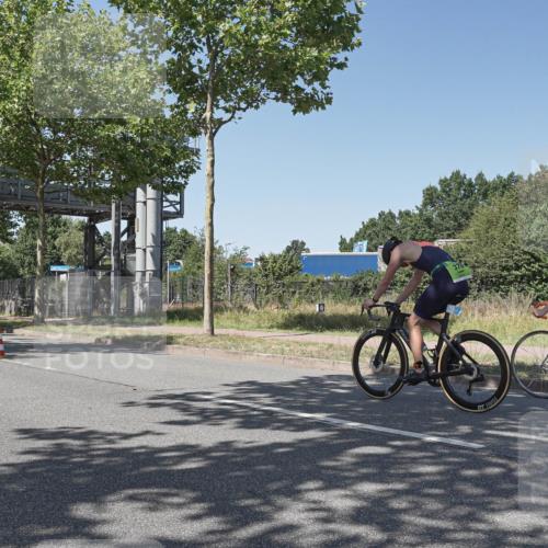 09.08.2026 - GEWOBA Citytriathlon Bremen Michael Burmester http://msf.ph/oto/9953243 09.08.2026 14:17:00 Radfahren 106, 211, 236, 286, 339, 396 meine-sportfotos.de