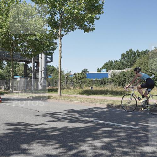 09.08.2026 - GEWOBA Citytriathlon Bremen Michael Burmester http://msf.ph/oto/9953266 09.08.2026 14:17:20 Radfahren 42, 101, 395 meine-sportfotos.de