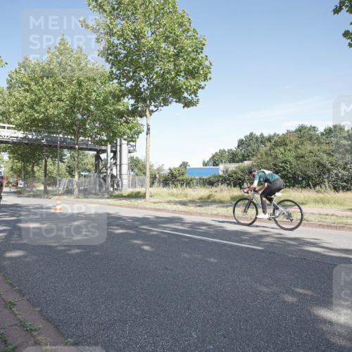09.08.2026 - GEWOBA Citytriathlon Bremen Michael Burmester http://msf.ph/oto/9953271 09.08.2026 10:40:42 Radfahren 91, 284, 348, 416 meine-sportfotos.de