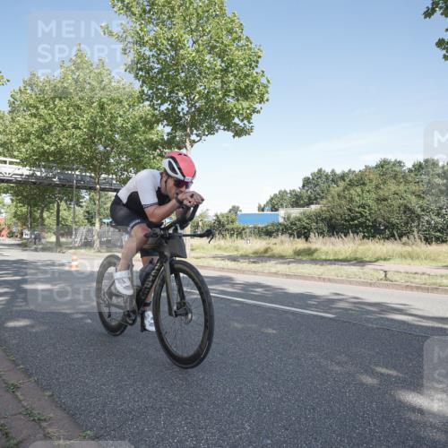 09.08.2026 - GEWOBA Citytriathlon Bremen Michael Burmester http://msf.ph/oto/9953275 09.08.2026 10:40:44 Radfahren 91, 284, 348, 416 meine-sportfotos.de