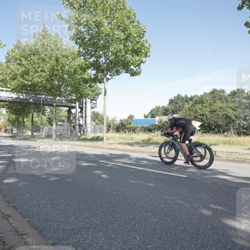 09.08.2026 - GEWOBA Citytriathlon Bremen Michael Burmester http://msf.ph/oto/9953281 09.08.2026 10:40:56 Radfahren 284, 348, 360, 416 meine-sportfotos.de