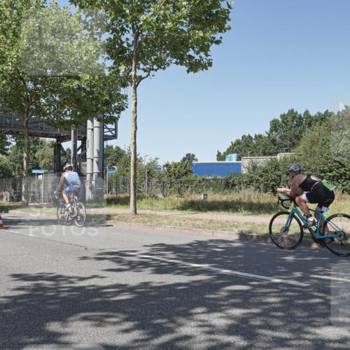 09.08.2026 - GEWOBA Citytriathlon Bremen Michael Burmester http://msf.ph/oto/9953284 09.08.2026 14:17:29 Radfahren 88, 101, 106, 110, 193, 274, 309, 321, 337, 356 meine-sportfotos.de