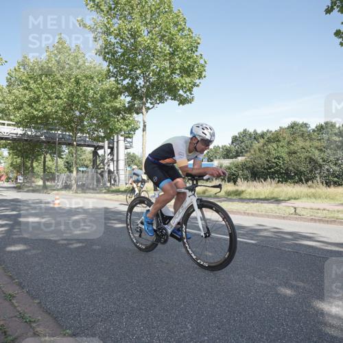 09.08.2026 - GEWOBA Citytriathlon Bremen Michael Burmester http://msf.ph/oto/9953302 09.08.2026 10:41:29 Radfahren 78, 308, 378, 412 meine-sportfotos.de