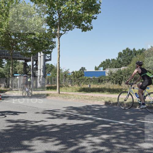 09.08.2026 - GEWOBA Citytriathlon Bremen Michael Burmester http://msf.ph/oto/9953319 09.08.2026 14:17:42 Radfahren 88, 106, 110, 193, 229, 235, 256, 269, 290, 293, 309, 316, 321, 336, 337, 356, 378, 429, 457, 470, 485 meine-sportfotos.de