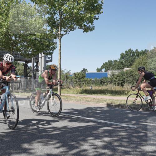 09.08.2026 - GEWOBA Citytriathlon Bremen Michael Burmester http://msf.ph/oto/9953324 09.08.2026 14:17:44 Radfahren 106, 193, 229, 235, 256, 269, 290, 293, 309, 316, 320, 336, 337, 378, 429, 457, 470, 485 meine-sportfotos.de