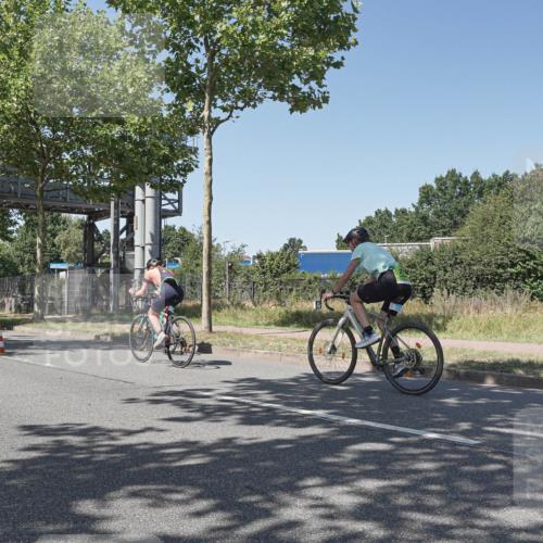 09.08.2026 - GEWOBA Citytriathlon Bremen Michael Burmester http://msf.ph/oto/9953345 09.08.2026 14:17:52 Radfahren 65, 190, 205, 229, 235, 256, 269, 290, 292, 293, 305, 316, 320, 336, 362, 364, 371, 378, 429, 457, 470, 485 meine-sportfotos.de
