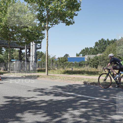 09.08.2026 - GEWOBA Citytriathlon Bremen Michael Burmester http://msf.ph/oto/9953369 09.08.2026 14:18:05 Radfahren 61, 65, 190, 205, 242, 292, 300, 305, 312, 343, 362, 364, 371, 404, 466 meine-sportfotos.de